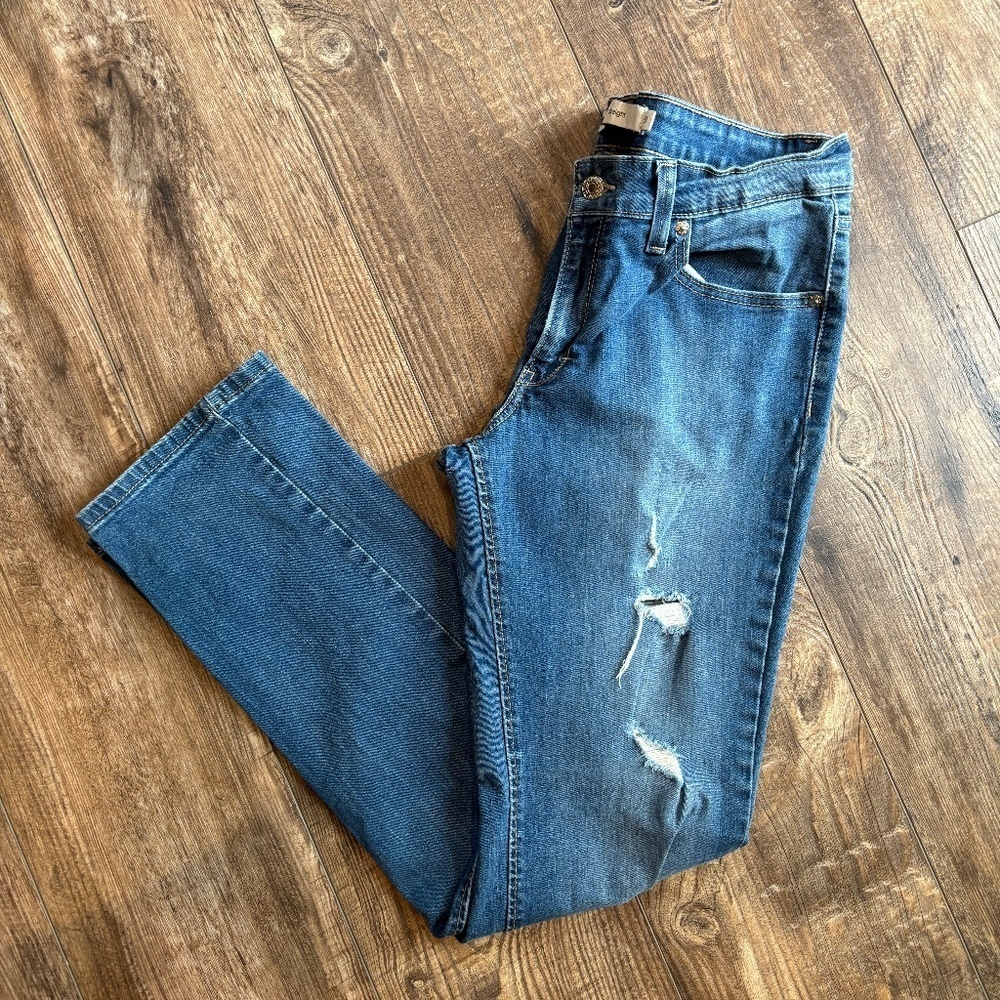 Classic Blue Distressed Women Jeans